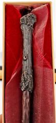THE NOBLE COLLECTION HARRY POTTER WAND WITH BOX
